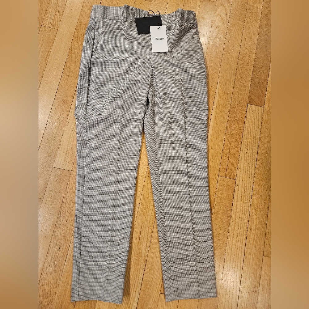 NWT  Theory Testra Pant